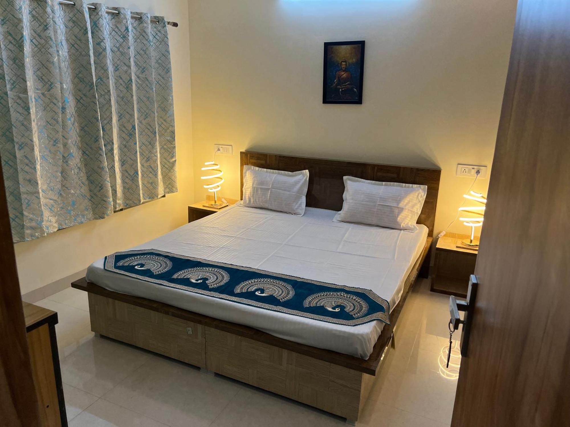 Hotel Shivashray Luxury Stays & Inn Ujjain Exterior photo